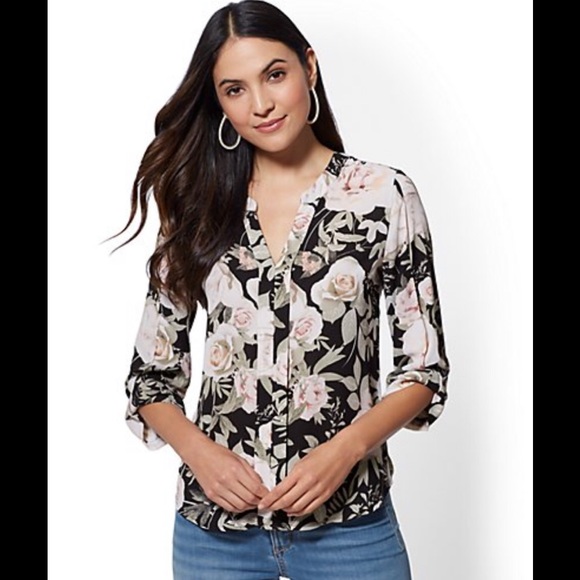 New York & Company Tops - Perfect Top